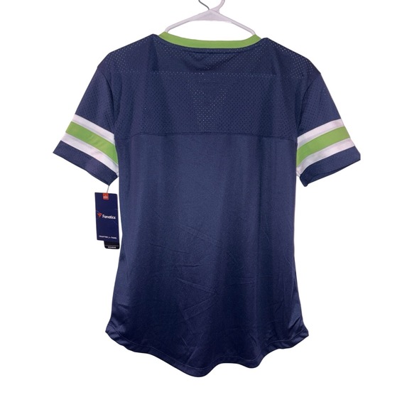 Seattle Seahawks Women's Medium Top NFL New w/Tags Fast Shipping! MED - Picture 3 of 3